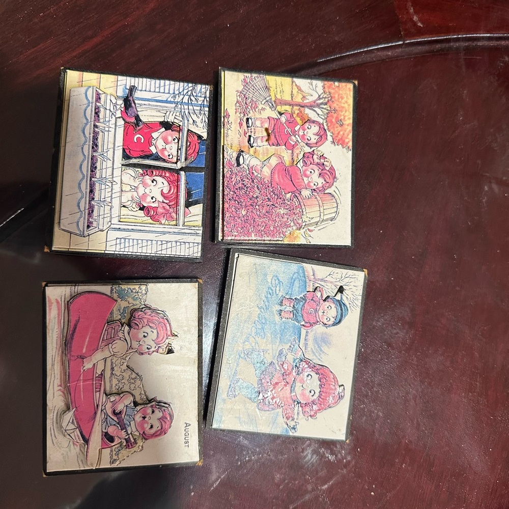 Vintage Campells magnet set